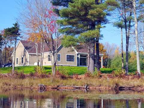 298 Pooler Pit Road, Wiscasset, ME 04578