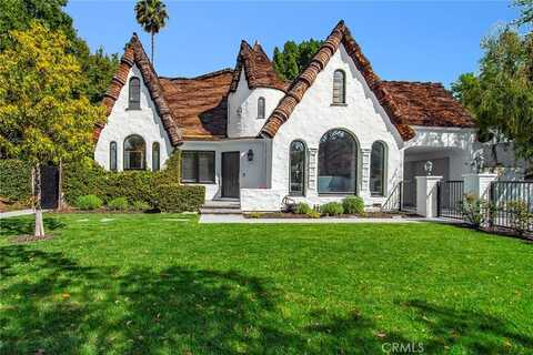 15433 Valley Vista Boulevard, Sherman Oaks, CA 91403