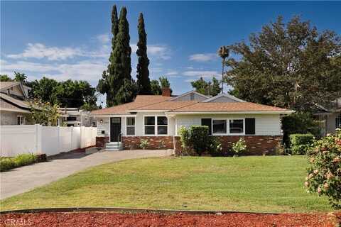 13411 Erwin Street, Valley Glen, CA 91401