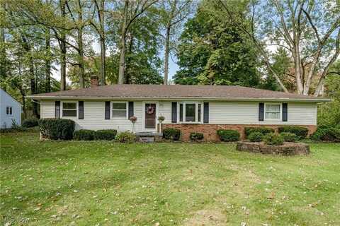 257 Forestwood Drive, Northfield, OH 44067