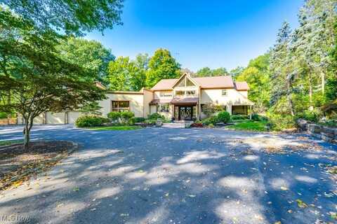 4670 Figgie Drive, Willoughby, OH 44094