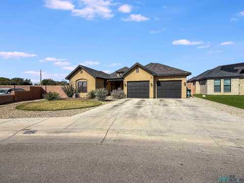 2619 N Green Valley Trail, Hobbs, NM 88240