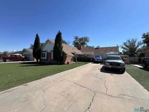 323 W Blanco, Hobbs, NM 88240