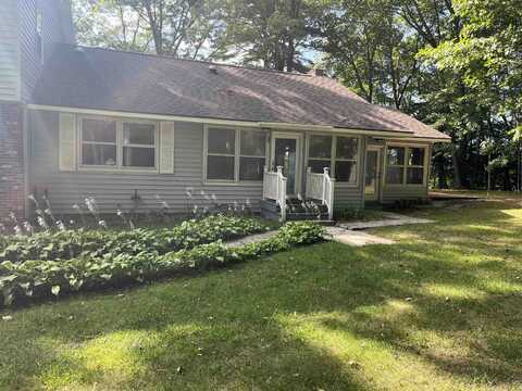 89 Butler Avenue, Hinsdale, NH 03451