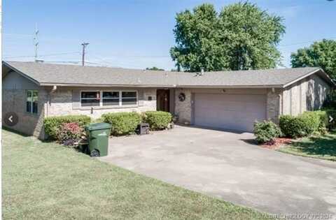 2013 Ridge Road, Claremore, OK 74017