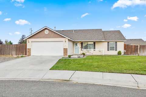 6309 Somerset Lane, Pasco, WA 99301