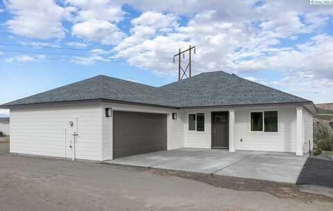 3602 E Highland Ext Rd., Benton City, WA 99320