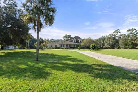 10264 W Springtree Lane, Crystal River, FL 34428