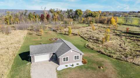 9124 COUNTY ROAD B, WINNECONNE, WI 54986