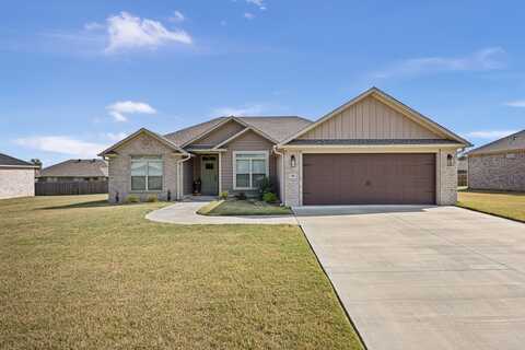 305 Promenade Circle, Russellville, AR 72801