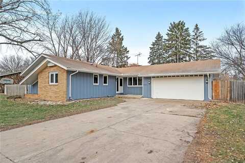 7840 Florida Circle N, Brooklyn Park, MN 55445