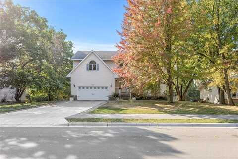 7117 Courtly Road, Woodbury, MN 55125