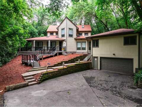 2730 Orchard Lane, Chanhassen, MN 55331