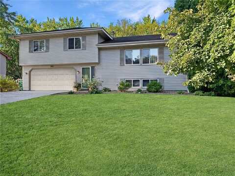 742 Greendale Lane, Vadnais Heights, MN 55127