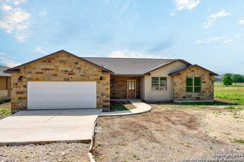 305 Spanish Grant, Bandera, TX 78003