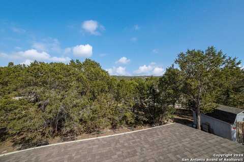 587 INGLEWOOD DR, Canyon Lake, TX 78133