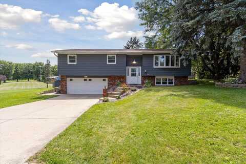 3924 N Wilnor Drive, Oregon, WI 53575