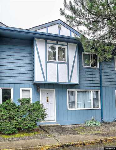 3577 Mendenhall Loop Road, Juneau, AK 99801