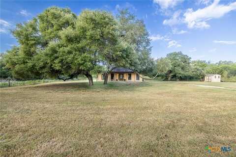 523 County Road 201, Gonzales, TX 78629