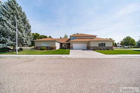 3185 Summerset Court, Idaho Falls, ID 83404