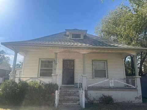 732 North Grant Avenue, Liberal, KS 67901