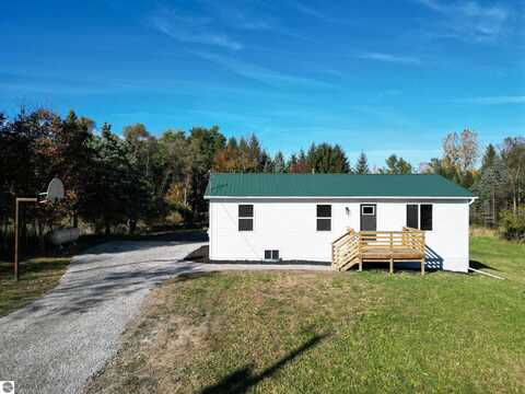 1066 W Wing Road, Mount Pleasant, MI 48858