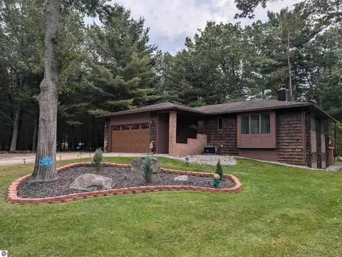 5089 Golfview Drive, Au Gres, MI 48703