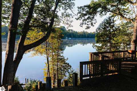 6140 Ginafred Shores Drive, Fife Lake, MI 49633