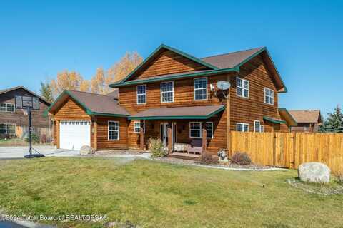 211 MEADOWOOD Street, Pinedale, WY 82941