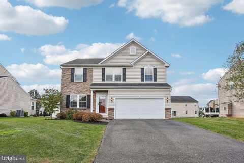 135 CHALET ROAD, GILBERTSVILLE, PA 19525