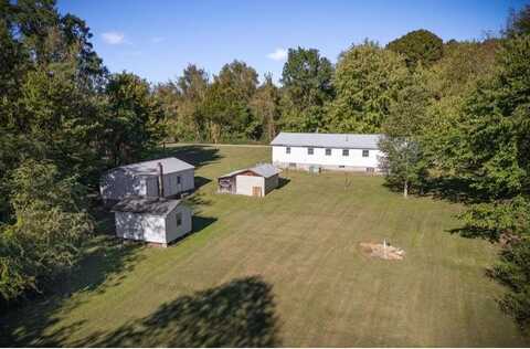 997 WelchLand Camp RD, Spencer, TN 38585