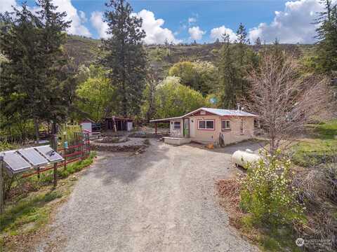 Rocky, ORONDO, WA 98843