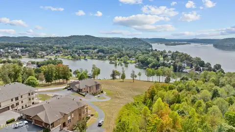 Grand View, KINGSTON, TN 37763