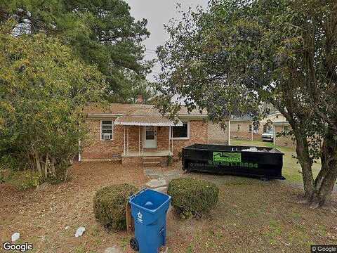 Caswell St, Dunn, NC 28334