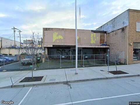 Rucker Avenue, Everett, WA 98201