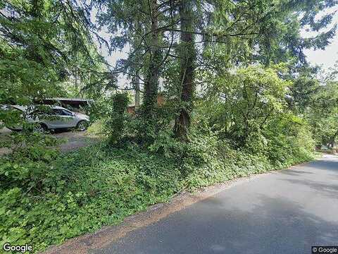 Ne 153 Street, Lake Forest Park, WA 98155