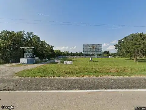 E Church Street, Aurora, MO 65605