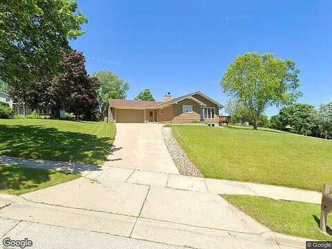 Swartz, WAUKESHA, WI 53188