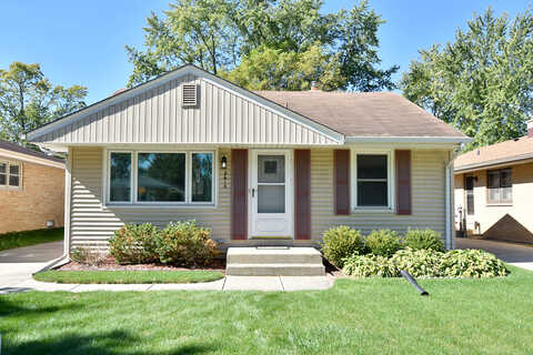 114Th, MILWAUKEE, WI 53226