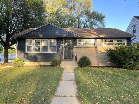 75Th, MILWAUKEE, WI 53216