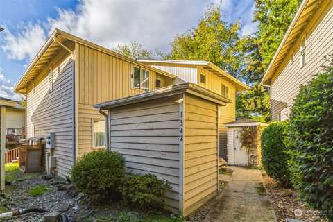 Jasmine, BREMERTON, WA 98311