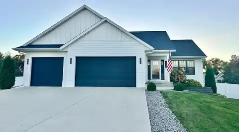 Village, DETROIT LAKES, MN 56501