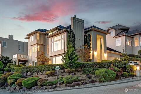 155Th, BELLEVUE, WA 98006