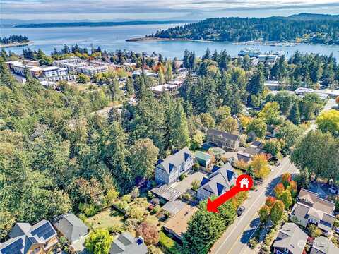 Ericksen, BAINBRIDGE ISLAND, WA 98110