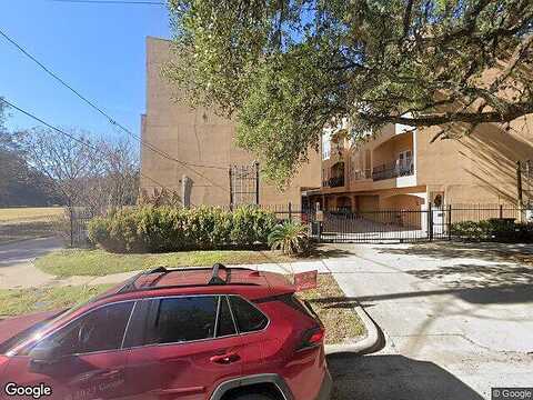 Chenevert, HOUSTON, TX 77004