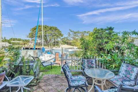 15Th, POMPANO BEACH, FL 33062