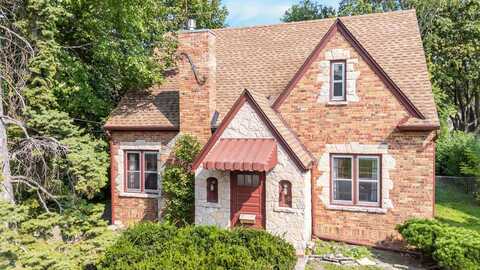 Chestnut, NEENAH, WI 54956