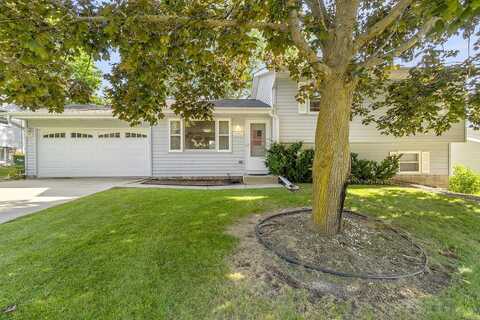 Larkspur, WEST BEND, WI 53090