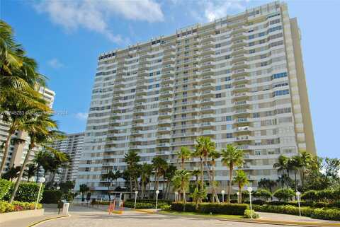 Ocean, HALLANDALE BEACH, FL 33009