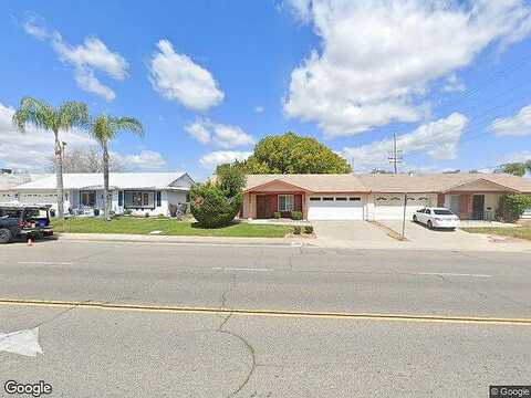 Mccall, MENIFEE, CA 92586